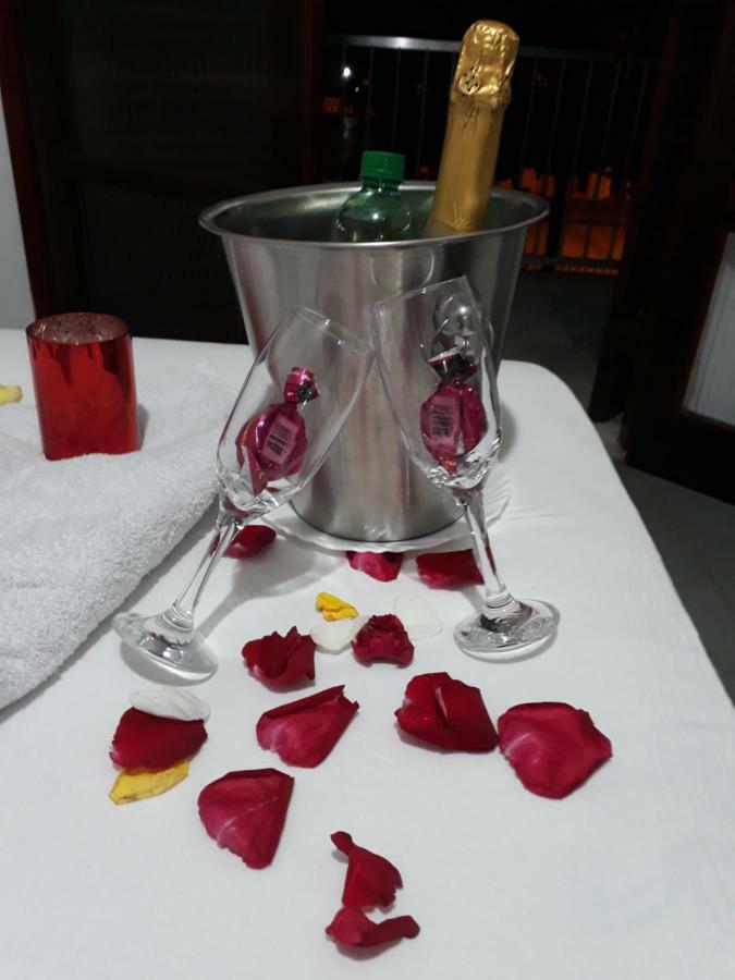 Pousada Vina Del Mar Itanhaem Ngoại thất bức ảnh