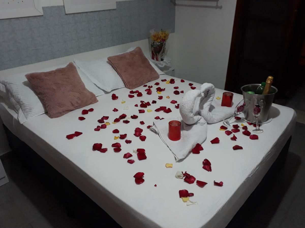 Pousada Vina Del Mar Itanhaem Ngoại thất bức ảnh