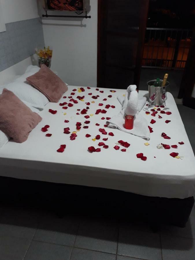 Pousada Vina Del Mar Itanhaem Ngoại thất bức ảnh