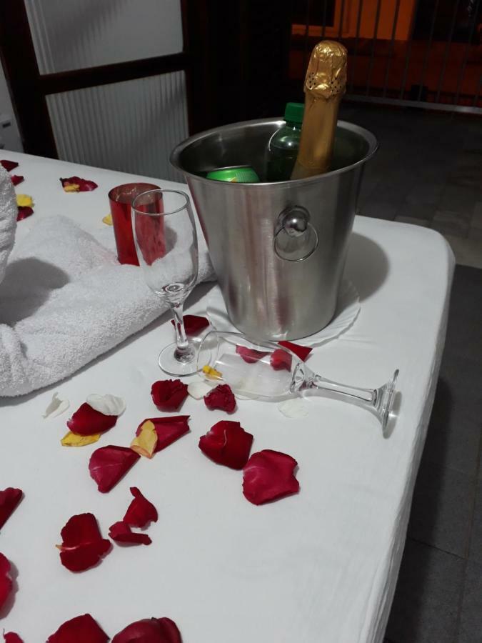 Pousada Vina Del Mar Itanhaem Ngoại thất bức ảnh